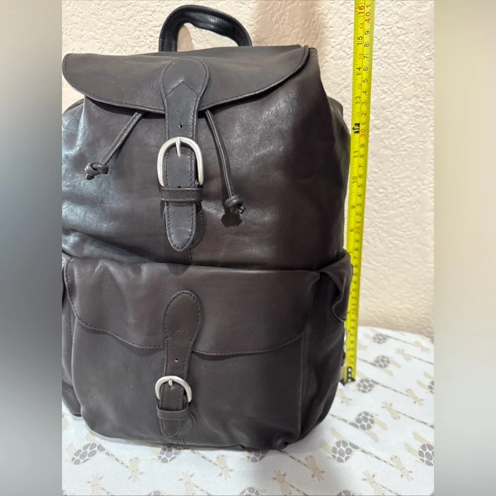 London‎ Fog Leather Backpack Brown Drawstring Flap Buckle Pockets Travel Bag